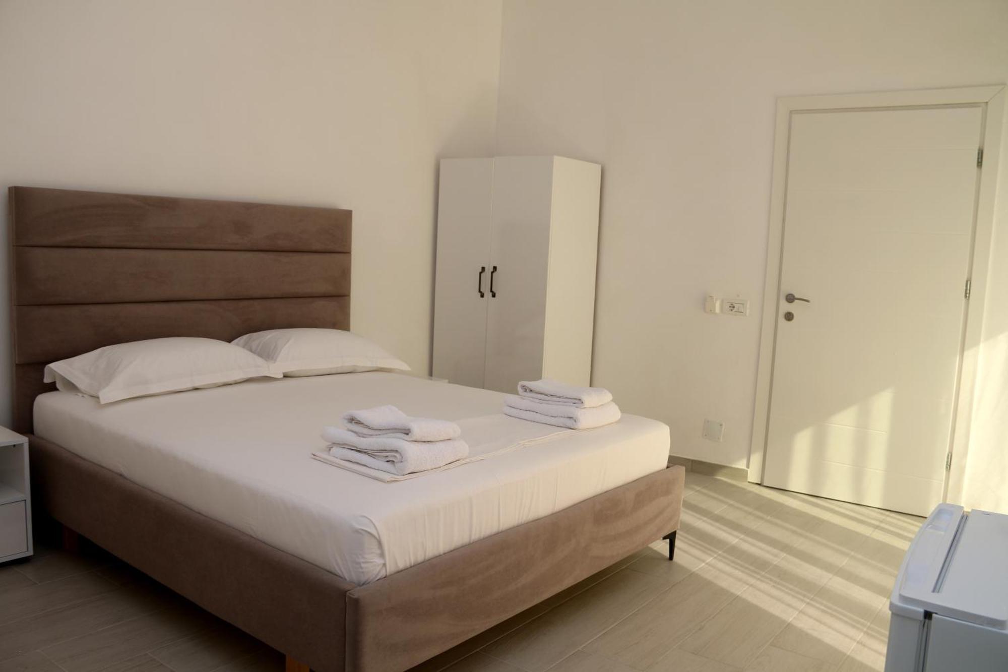 Vila Jovani Sarande Ngoại thất bức ảnh