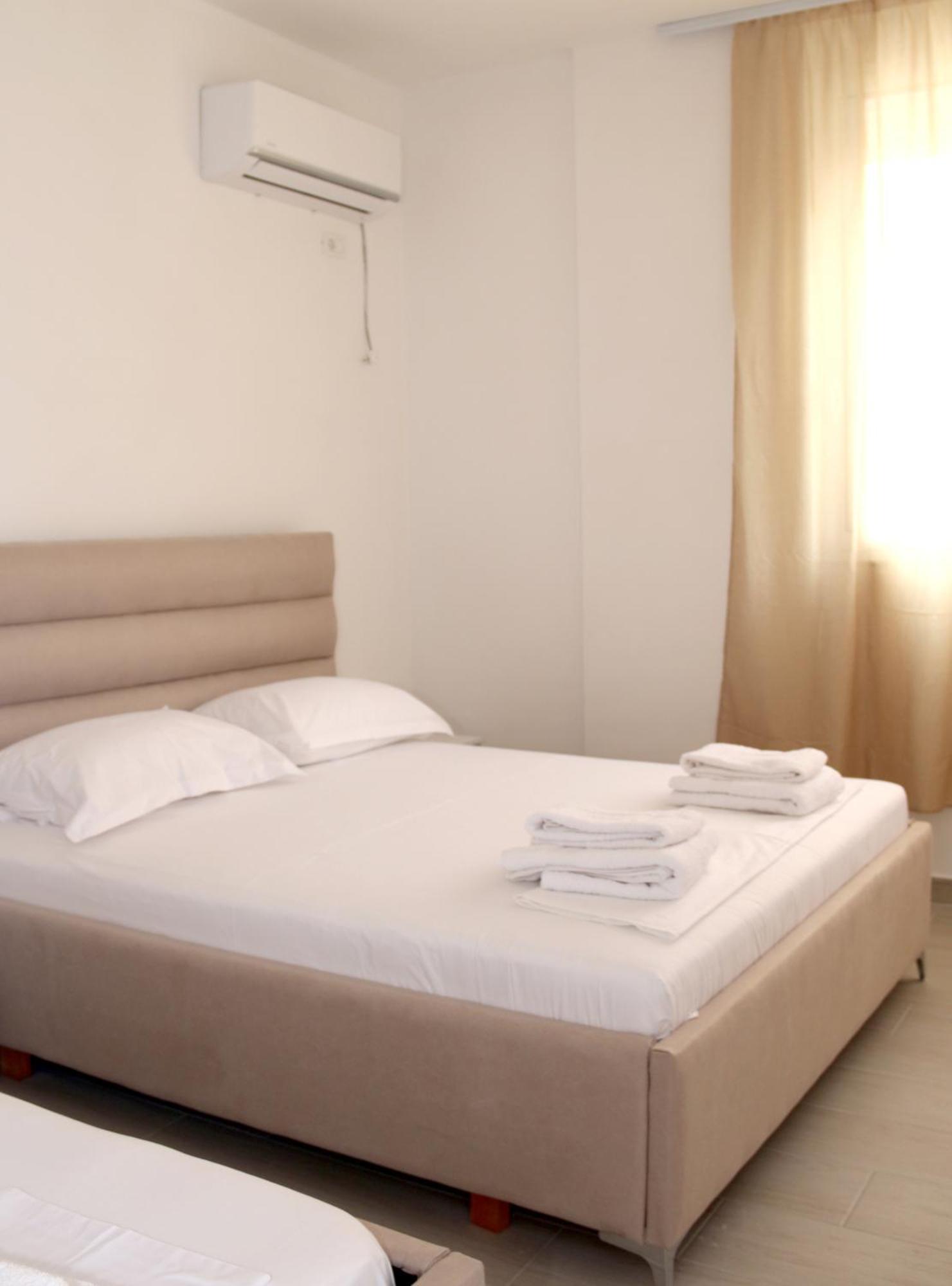 Vila Jovani Sarande Ngoại thất bức ảnh
